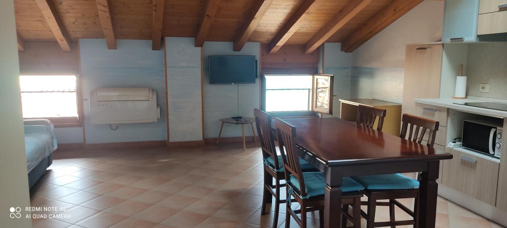 Mansarda Ariel Daire Limone sul Garda Dış mekan fotoğraf